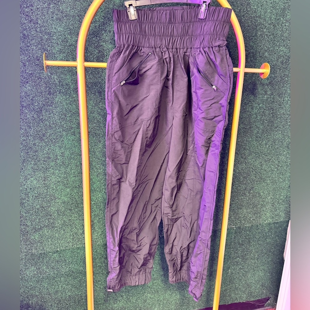 CiCi Black Joggers Size Large new with tags High waisted drawstring bottom
